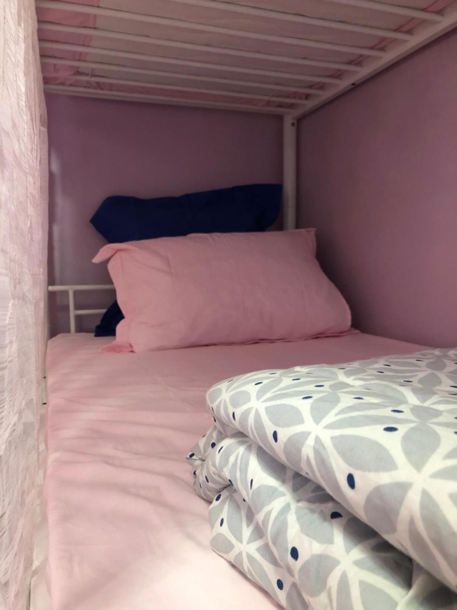 Female-Dortoir Femme -Dorm Shared Room Paris Bobigny Dış mekan fotoğraf