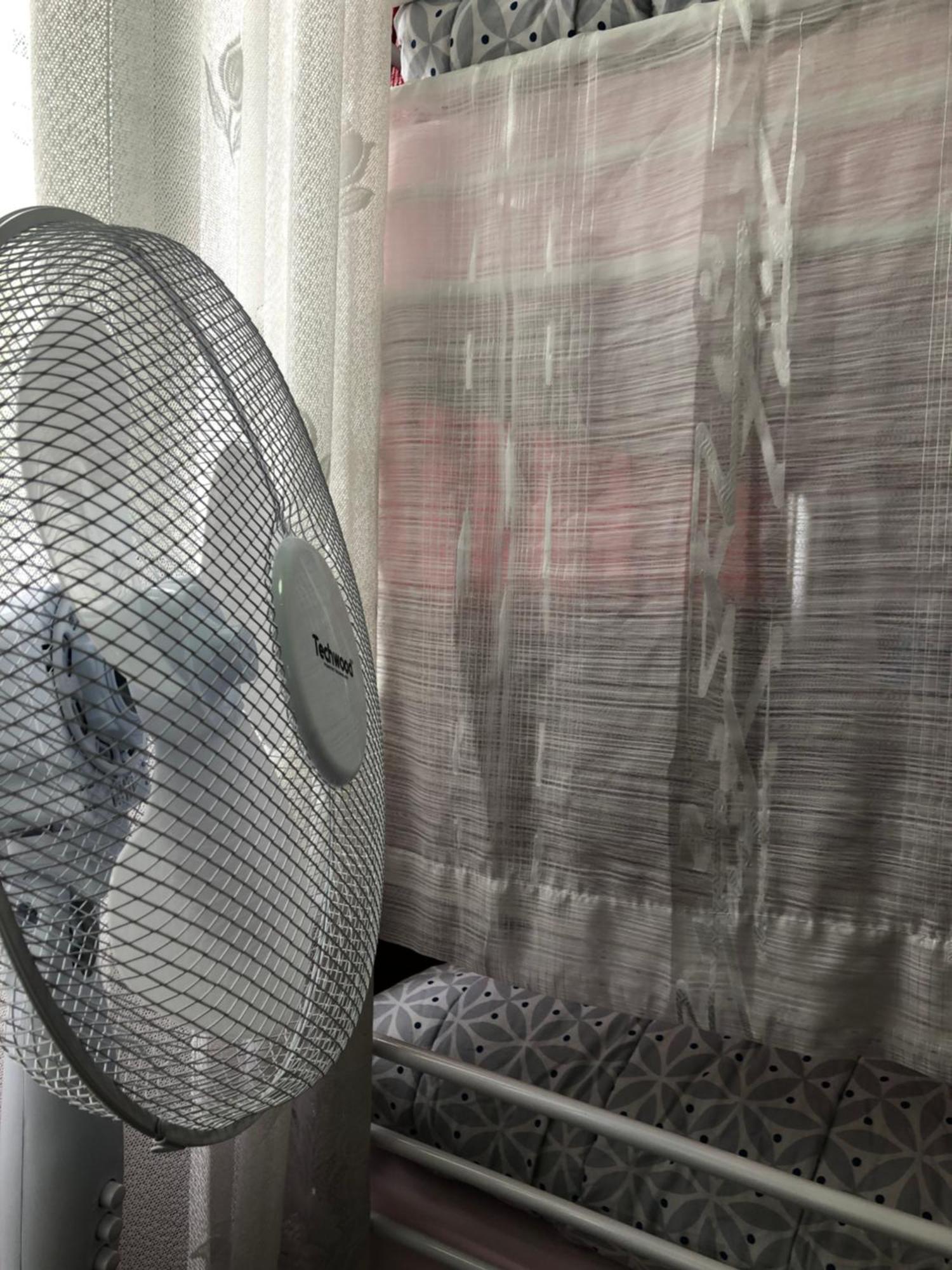 Female-Dortoir Femme -Dorm Shared Room Paris Bobigny Dış mekan fotoğraf