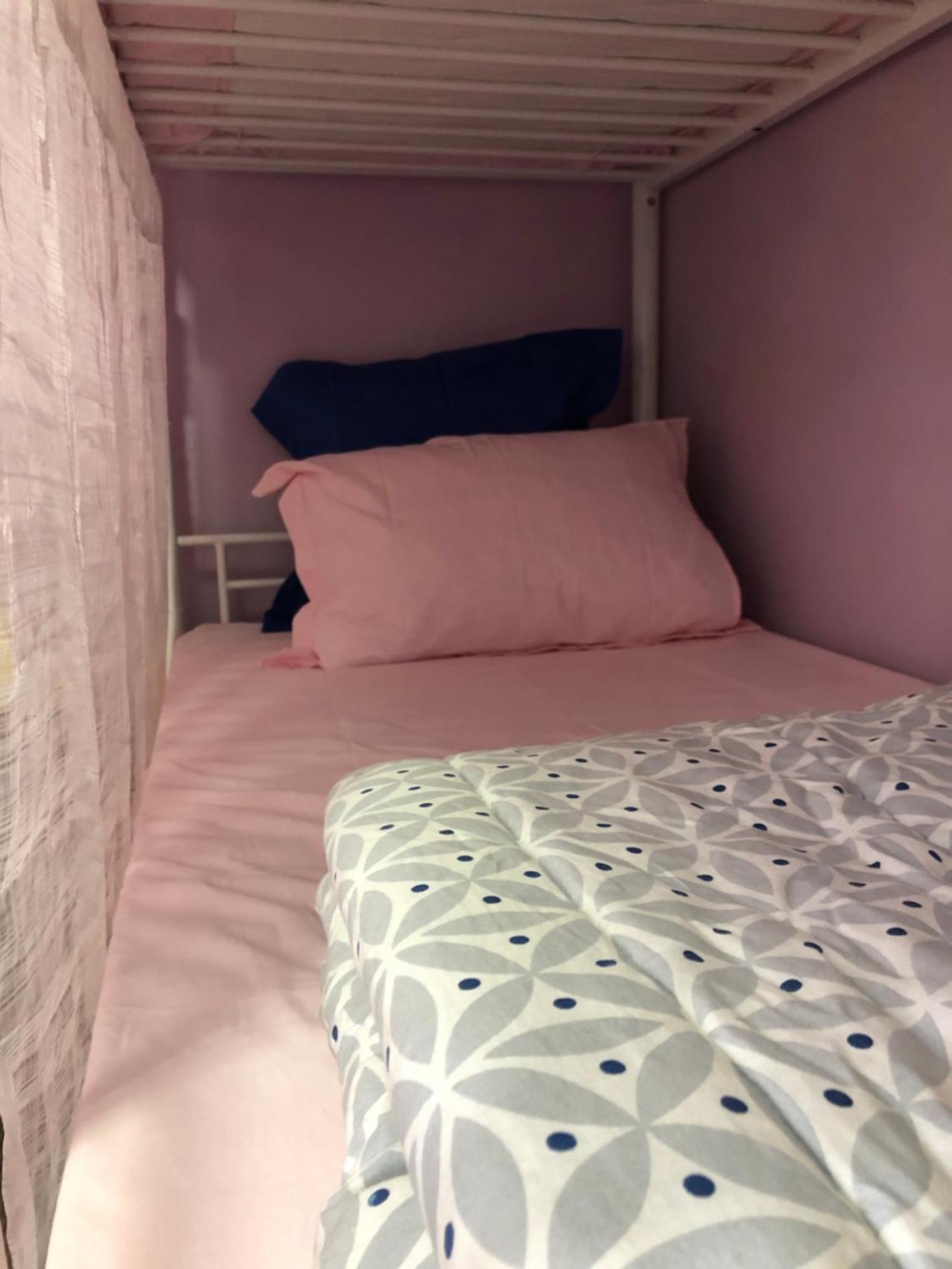 Female-Dortoir Femme -Dorm Shared Room Paris Bobigny Dış mekan fotoğraf