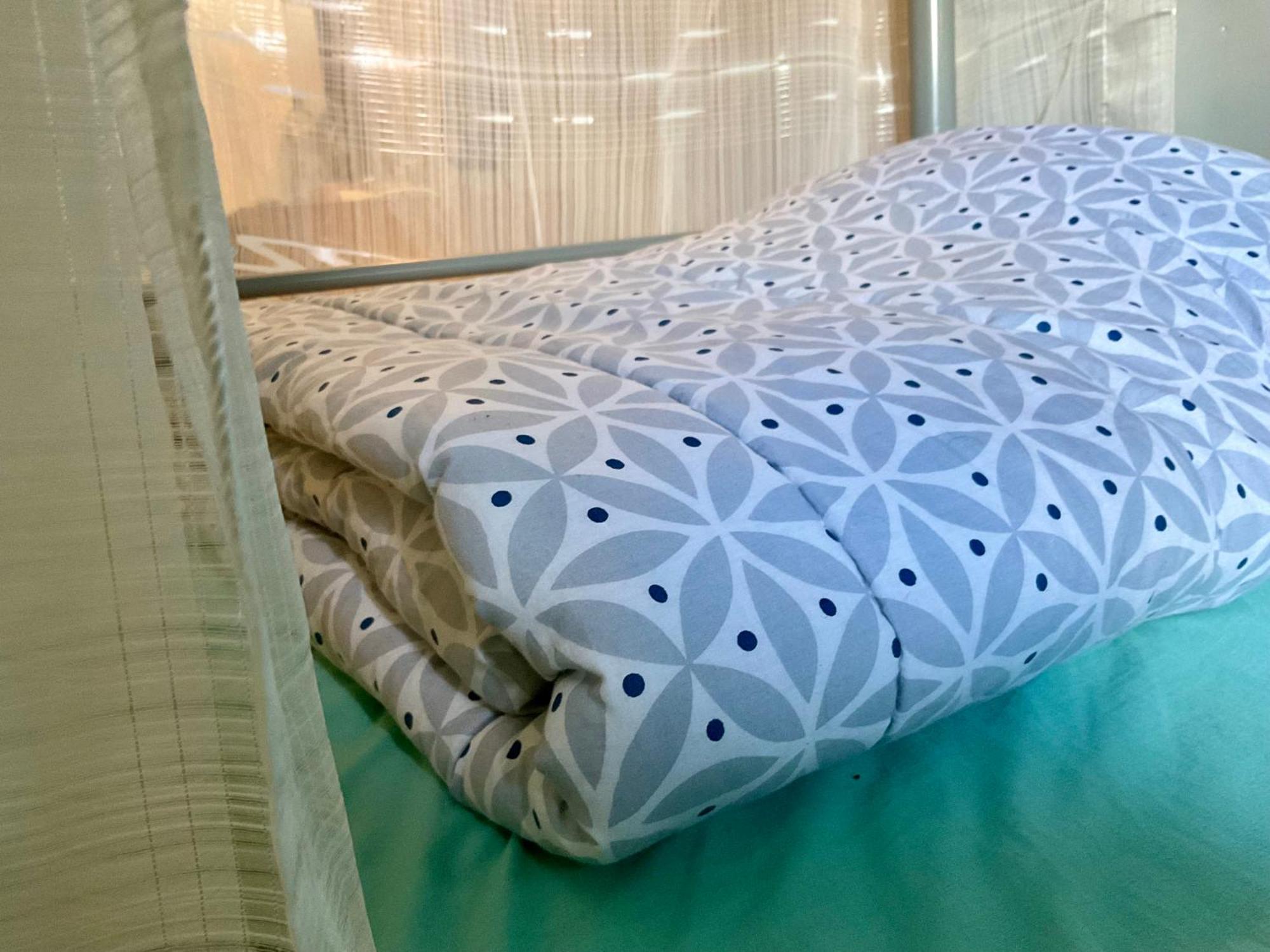 Female-Dortoir Femme -Dorm Shared Room Paris Bobigny Dış mekan fotoğraf